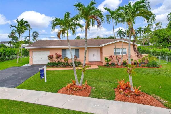 8790 SW 84th St, Unincorporated Dade County, Florida 33173, image 1