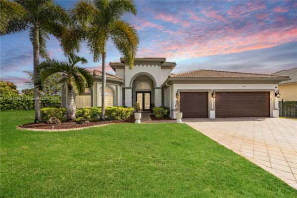 Royal Estates, 2974 W Fontana Ct, Royal Palm Beach, Florida 33411, image 1