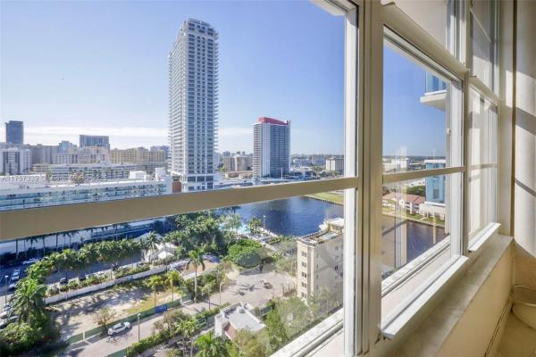 The Hallmark Of Hollywood, 3800 S Ocean Dr #1709, Hollywood, Florida 33019, image 1