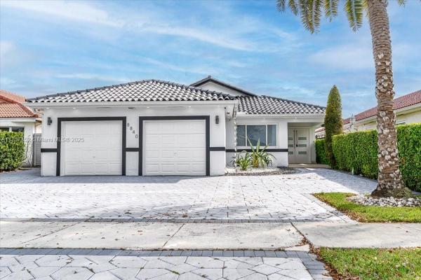 West Lakes Gardens, Miami Lakes, Florida 33018, image 1