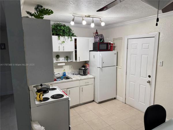 Golf Estates, 2380 NW 133rd St, Westview, Florida 33167, image 2