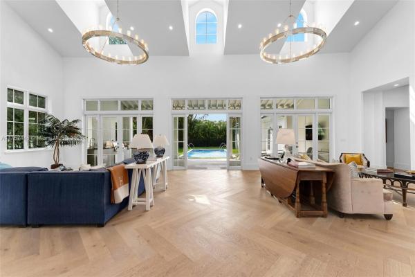 Martin Brothers Homes, 6700 SW 102nd Ter, Pinecrest, Florida 33156, image 3