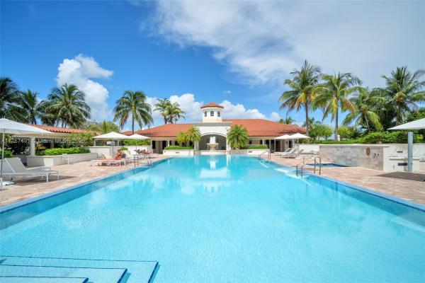 Turnberry Village North Tower, 20000 E Country Club Dr #212, Aventura, Florida 33180, image 3