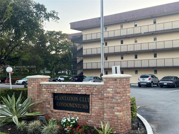 Plantation Club, 6755 W Broward Blvd #204, Plantation, Florida 33317, image 1
