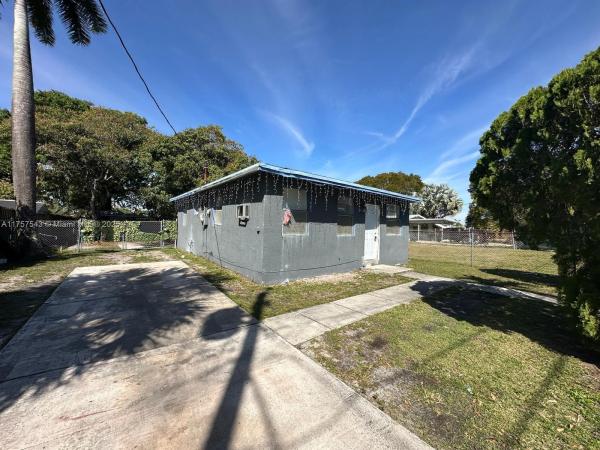 North Lauderdale, 537 NW 8th Ave #., Fort Lauderdale, Florida 33311, image 1