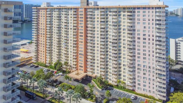 Winston Towers 200, 251 174th St #2307, Sunny Isles Beach, Florida 33160, image 1