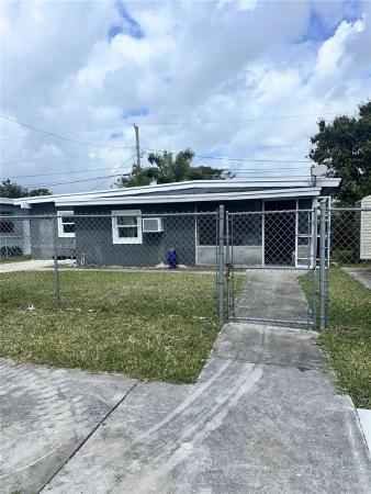 Sunnyland Park, 528 NW 10th St, Florida City, Florida 33034, image 1
