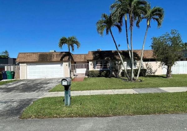 Calusa Club Estates, The Crossings, Florida 33186, image 1