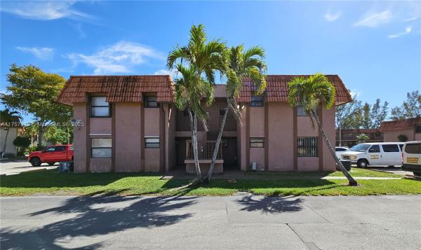 Lago Grande, 6485 W 27th Ave #23-42, Hialeah, Florida 33016, image 1