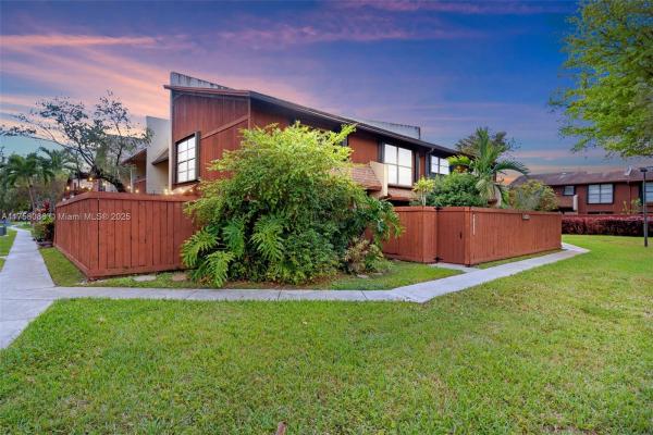 6421 SW 116 Ct #A, Unincorporated Dade County, Florida 33173, image 1