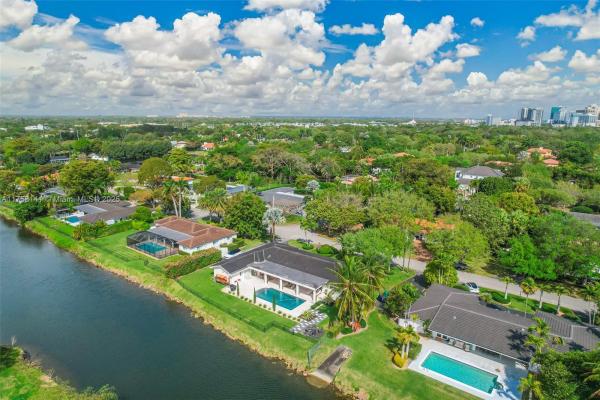 Kendall Park Estates, 7380 SW 109th Ter, Pinecrest, Florida 33156, image 1