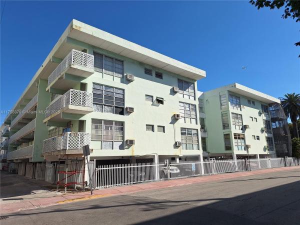 Terrace East, 1400 Pennsylvania Ave #24, Miami Beach, Florida 33139, image 3
