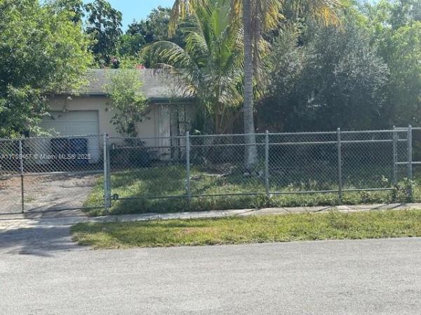 Meadow Wood Manor, 12364 SW 265th Ter, Goulds, Florida 33032, image 2