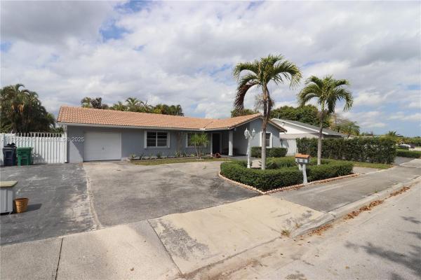 San Sebastian, 5250 SW 133rd Ave, Kendale Lakes, Florida 33175, image 3