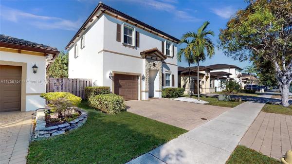 Atlantis At Oasis, 2363 NE 3rd Ct, Homestead, Florida 33033, image 3