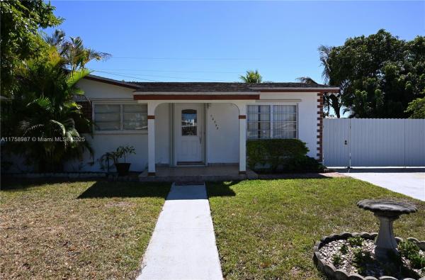 12320 SW 191st Ter, Unincorporated Dade County, Florida 33177, image 1
