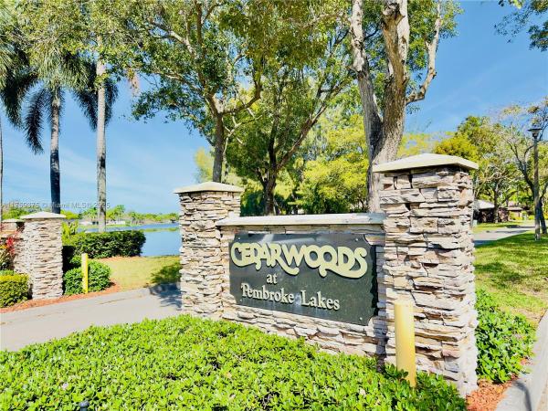 Cedarwoods At Pembroke Lakes, 10211 Buttercup Ct, Pembroke Pines, Florida 33026, image 1