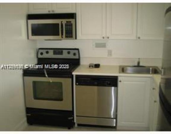 Island Place At North Bay Village, 1455 N Treasure Dr #7L, North Bay Village, Florida 33141, image 1