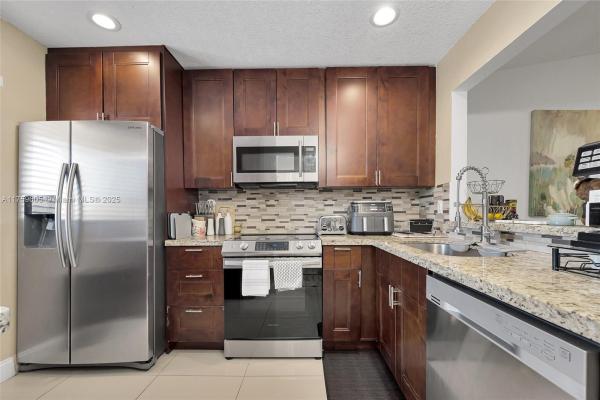 Boca Cove, 9539 Boca Cove Cir #111, Boca Raton, Florida 33428, image 1