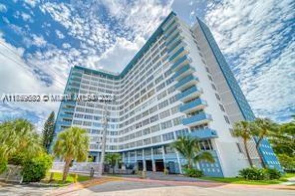 Parkview Point, 7441 Wayne Ave #7P, Miami Beach, Florida 33141, image 1