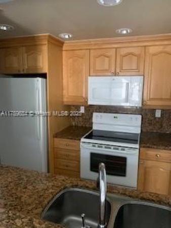 Hialeah, Florida 33015, image 1