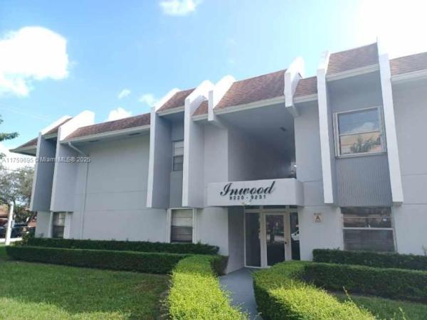 9225 SW 87th Ave #A3, Unincorporated Dade County, Florida 33176, image 1