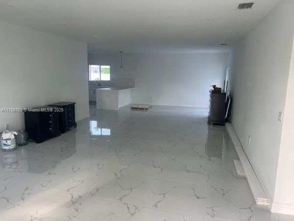 Leslie Estates, 3401 NW 202nd St, Miami Gardens, Florida 33056, image 3