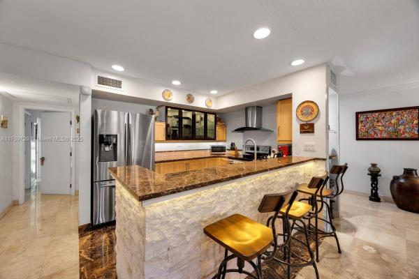Loch Andrews, 7167 Ballantrae Ct, Miami Lakes, Florida 33014, image 1