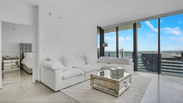 Rise Brickell City Centre, 88 SW 7th St #2208, Miami, Florida 33130, image 1