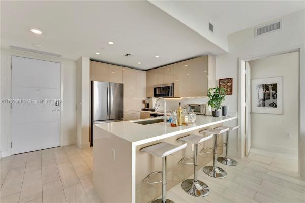 One Metropica, 2000 Metropica Way #1906, Sunrise, Florida 33323, image 2