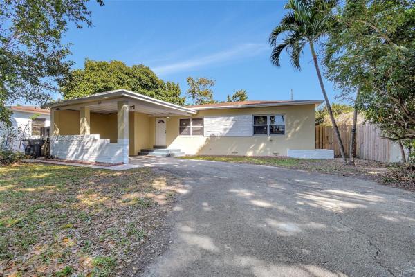 Hollywood Heights Estates, 6433 Wiley St, Hollywood, Florida 33023, image 3