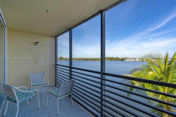 1175 NE Miami Gardens Dr #610, Unincorporated Dade County, Florida 33179, image 1