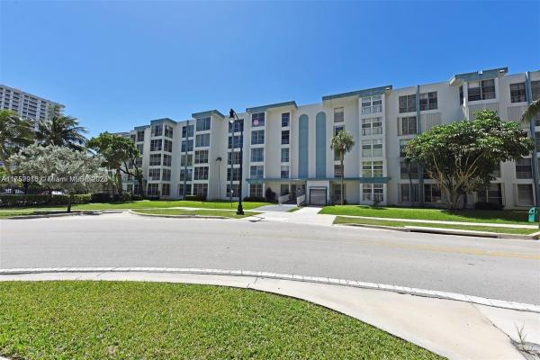 Avila North, 17570 Atlantic Blvd #114, Sunny Isles Beach, Florida 33160, image 1