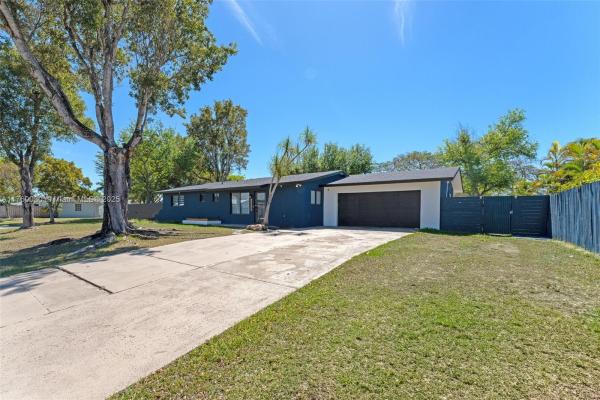 16050 SW 281st St, Homestead, Florida 33033, image 2