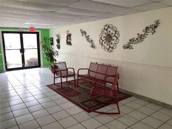 Michelle, 3582 NE 171st St #301, North Miami Beach, Florida 33160, image 1
