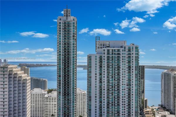 Brickell Heights East, 45 SW 9th St #3702, Miami, Florida 33130, image 1