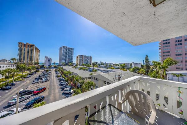 Ashleigh House, 3113 S Ocean Dr #506, Hallandale Beach, Florida 33009, image 1
