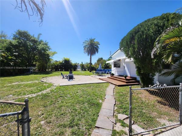 Hallandale By The Sea, 128 SW 5th St, Hallandale Beach, Florida 33009, image 1