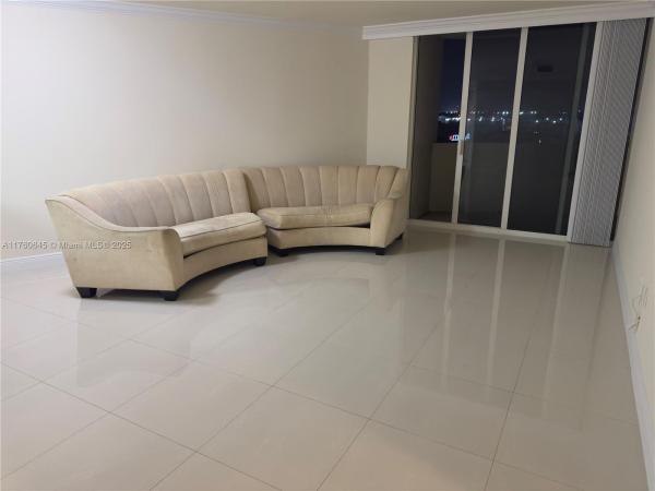 Turnberry On The Green, 19501 W Country Club Dr #911, Aventura, Florida 33180, image 1