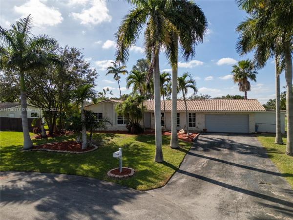 Bel Aire, 18200 SW 86th Ave, Palmetto Bay, Florida 33157, image 1
