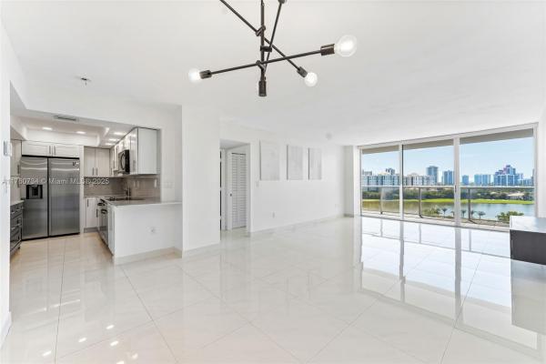 Flamenco, 3701 N Country Club Dr #1206, Aventura, Florida 33180, image 3