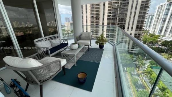 Turnberry Isle North, 19707 Turnberry Way #18D, Aventura, Florida 33180, image 1