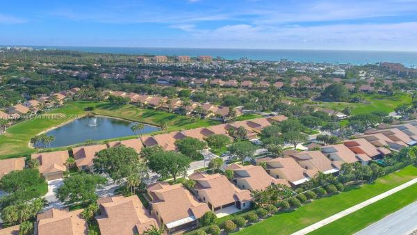 The Ridge At The Bluffs, 102 Seashore Dr, Jupiter, Florida 33477, image 3