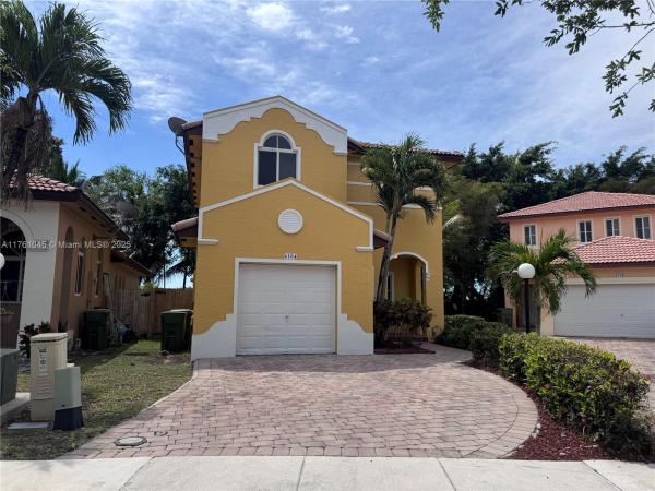 Marianas Homestead, 4104 NE 9th St, Homestead, Florida 33033, image 3