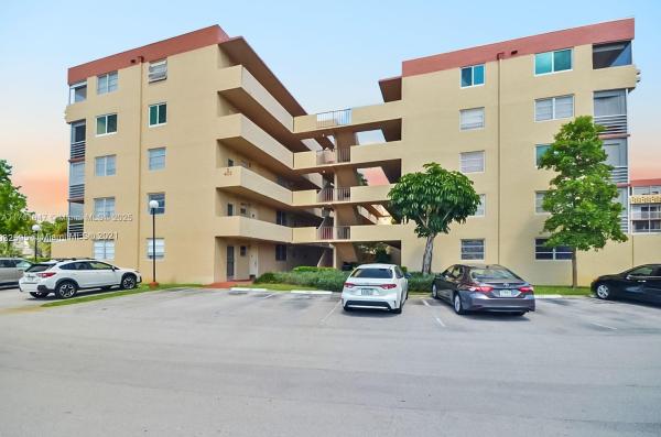 Polynesian Gardens, 410 NW 68th Ave #207, Plantation, Florida 33317, image 1