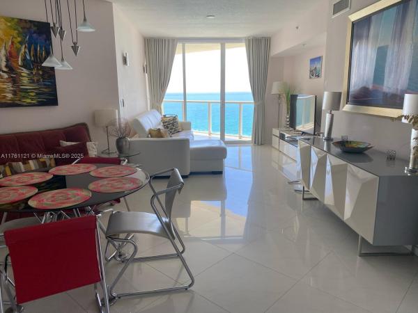 La Perla, 16699 Collins Ave #2810, Sunny Isles Beach, Florida 33160, image 1