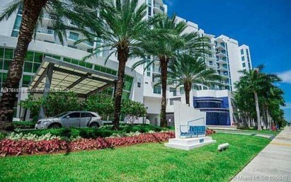 Uptown Marina Lofts, 3029 NE 188th St #818, Aventura, Florida 33180, image 1