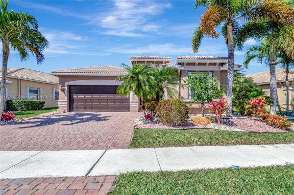 Villaggio, 6819 Pisano Dr, Lake Worth Beach, Florida 33467, image 1
