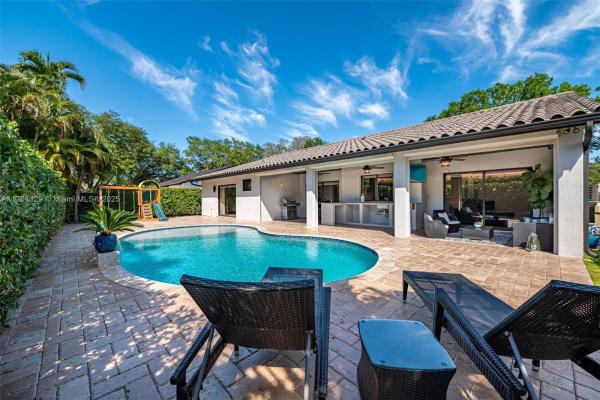 Royal Oaks, 8360 NW 167th Ter, Miami Lakes, Florida 33016, image 1