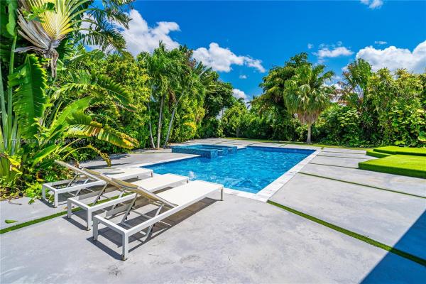 Tropical Estates, 4651 SW 97th Ct, Olympia Heights, Florida 33165, image 3